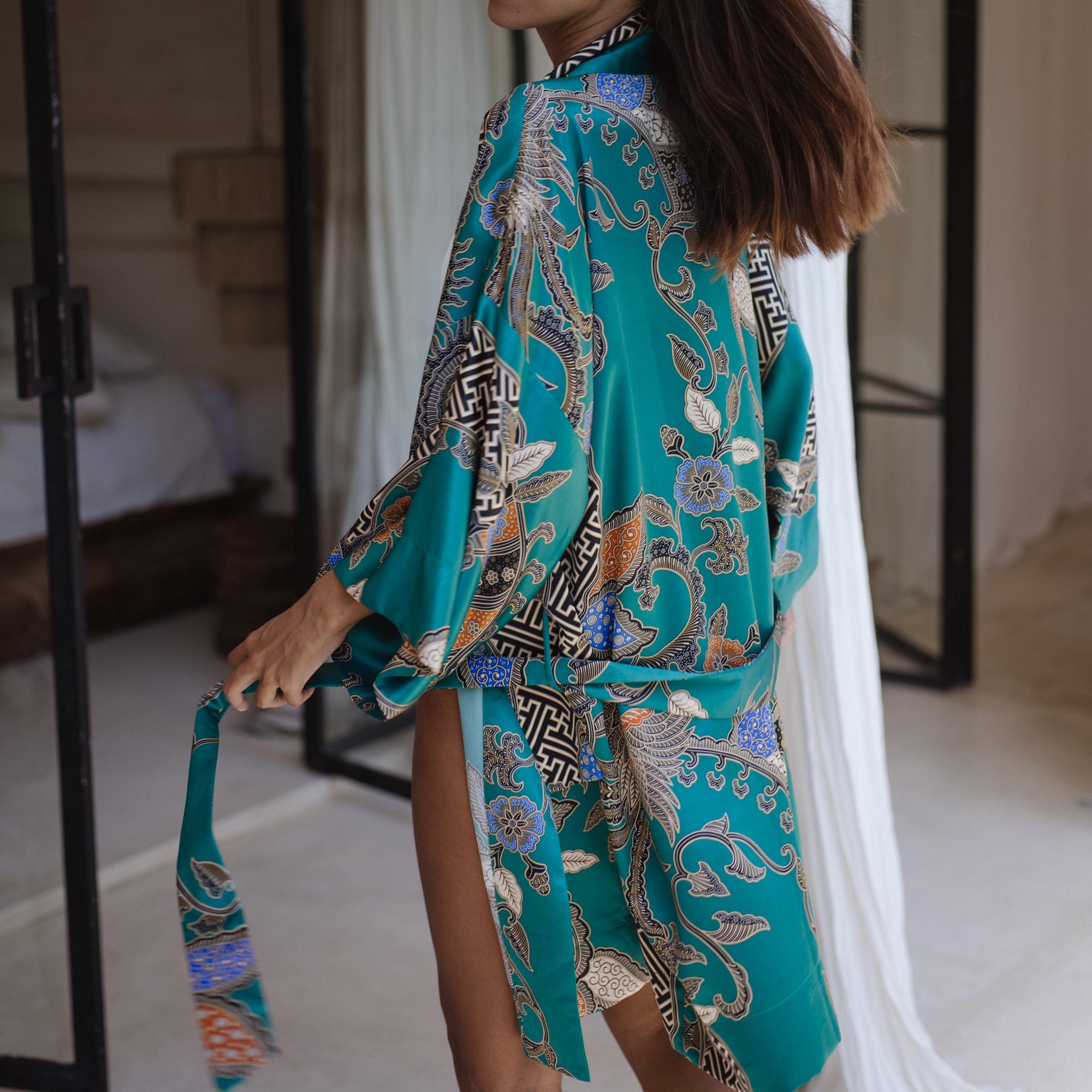 Ocean Blue Baroque Paisley Satin Kimono Robe with Belt - Image 4